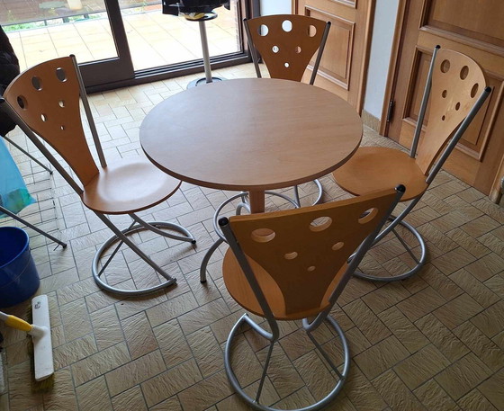 Image 1 of Vintage Tafel Met 4 Stoelen In Nieuwstaat!