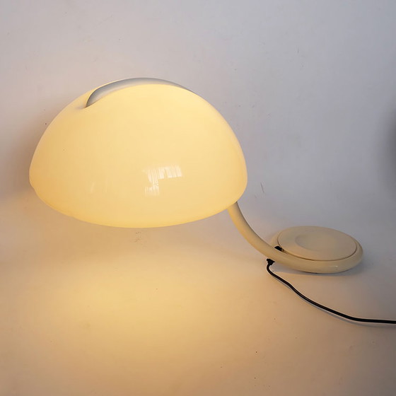 Image 1 of Ontwerp van Elio Martinelli. Deze design icoon lamp, Serpente.