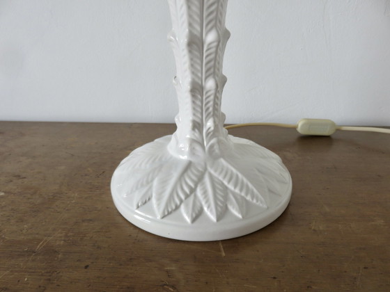 Image 1 of Grote witte keramische "Palmboom" lamp Italië jaren 70