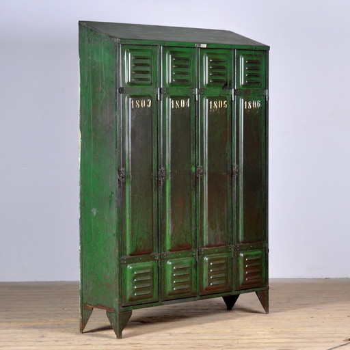 Industriële locker, 1940S