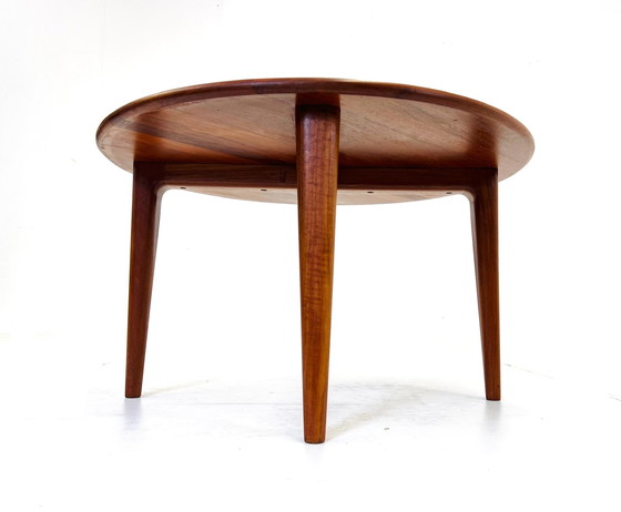 Image 1 of ML131 van Illum Wikkelso  Mikael Laursen