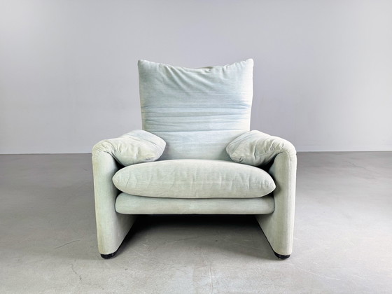 Image 1 of Originele Cassina Maralunga fauteuil Vico Magistretti stof turquoise