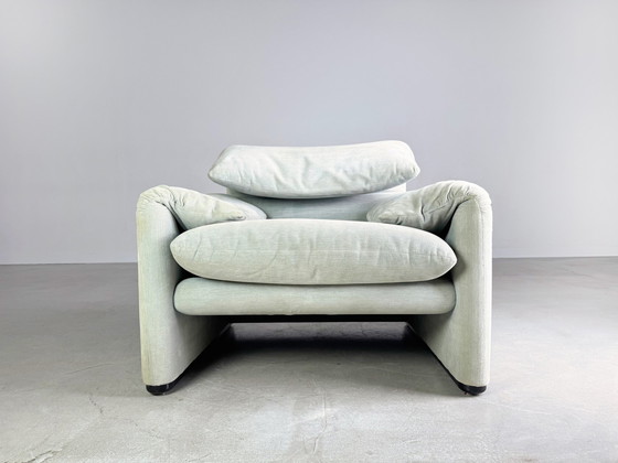 Image 1 of Originele Cassina Maralunga fauteuil Vico Magistretti stof turquoise