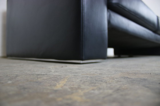 Image 1 of Rolf Benz Ego driezitsbank donkerblauw leren bank chroom sierlijsten