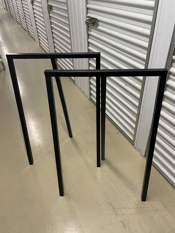 Image 1 of 2x Hay Loop Stand Frame Black Hoog