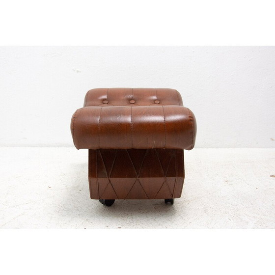 Image 1 of Vintage krukje van kunstleer met opbergruimte, Tsjecho-Slowakije 1980