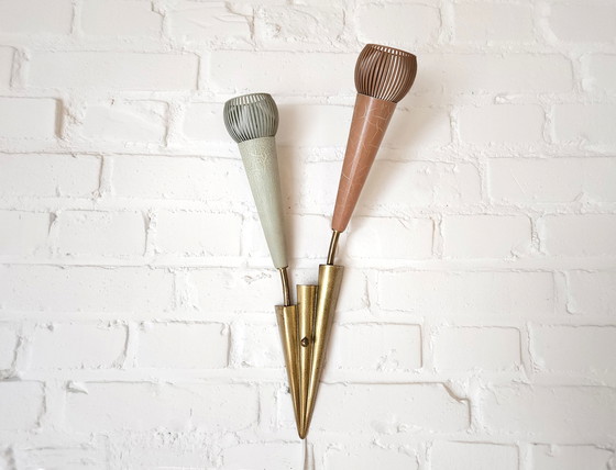 Image 1 of Vintage Messing Pastelkleurig Fifties Mcm Wandlampje