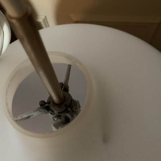 Image 1 of Scandinavische vintage opaline hanglamp van Vilhem Wohlert voor Louis Poulsen