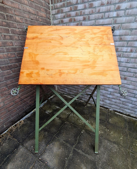 Image 1 of Tekentafel architecten tafel industrieel groen antiek