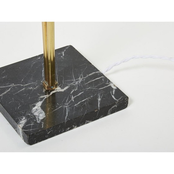 Image 1 of Vintage Italiaanse staande lamp Stilnovo in messing en opaline, 1960