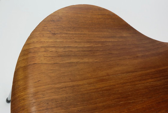 Image 1 of Arne Jacobsen Teak Multiplex Stoel Serie 7 Model 3107 Ontwerp 1955 Vervaardigd 1967