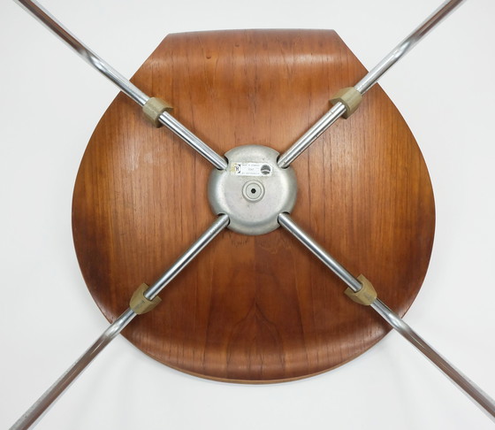 Image 1 of Arne Jacobsen Teak Multiplex Stoel Serie 7 Model 3107 Ontwerp 1955 Vervaardigd 1967