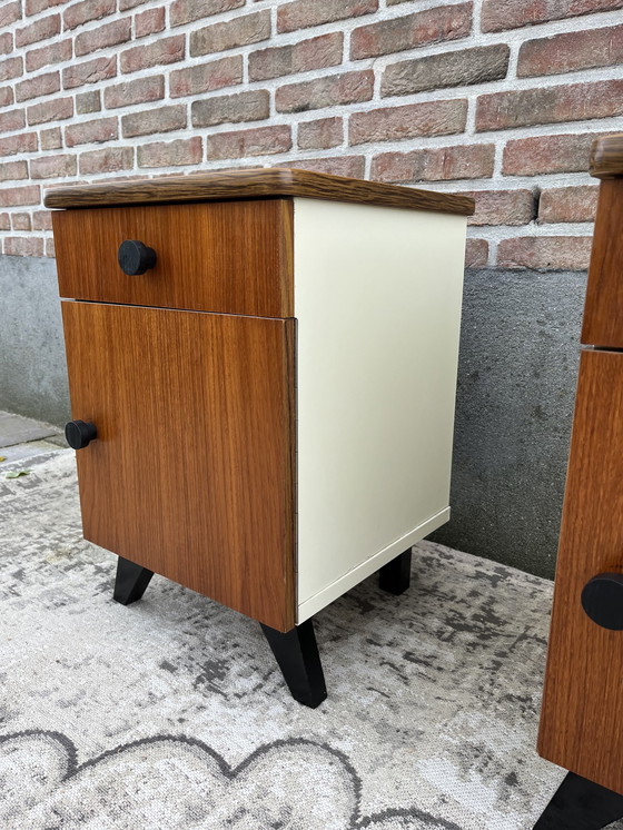 Image 1 of Twee Vintage Mid Century Nachtkastjes 