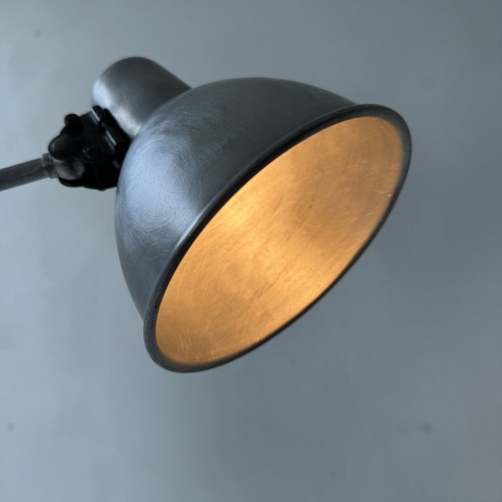 Image 1 of Antieke kleine industriële wandlamp