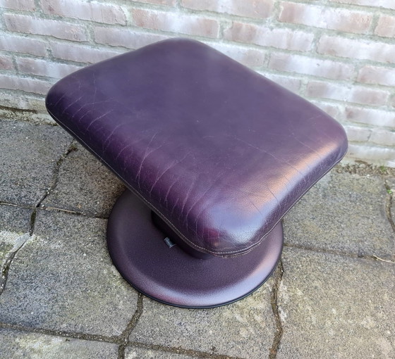 Image 1 of Leolux Zitpoef Hocker Voetenbank Vintage Paars Als Nieuw 