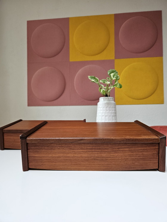 Image 1 of 1x Vintage zwevende nachtkastjes