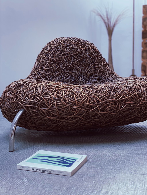 Udom Udomsrianan voor Planet 2001 "Nest Chair" rotan fauteuil