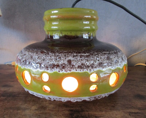 Mooie Puntgave Grote Hanglamp van Keramiek uit de Jaren 1970