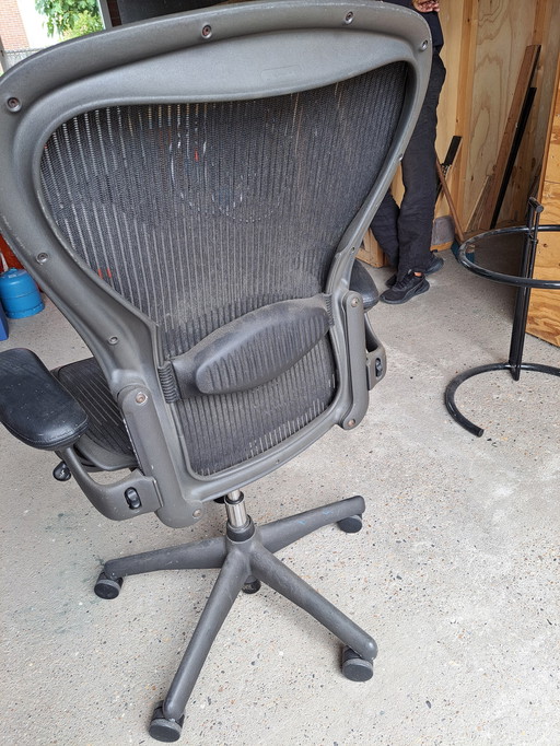 Herman Miller Aeron Bureaustoel Zwart