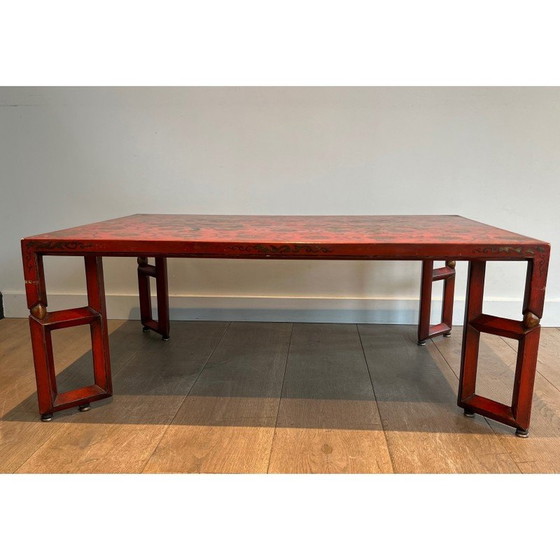 Image 1 of Vintage salontafel in rode lak met vergulde Chinese decoratie, 1970