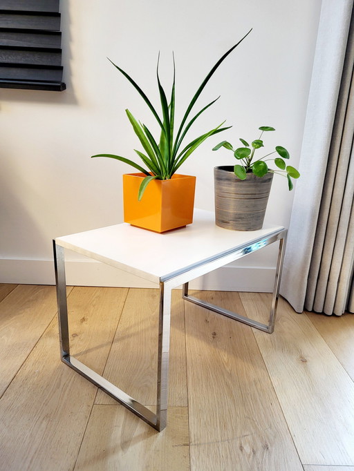 Vintage Bijzettafeltje Of Plantentafel Met Chrome Onderstel En Wit Houten Blad