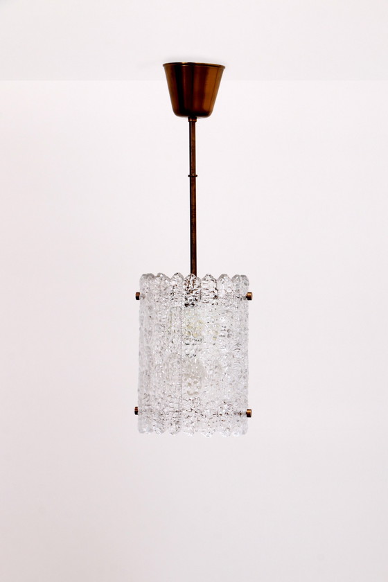 Image 1 of Hanglamp van messing en glas door Carl Fagerlund voor Orrefors, Zweden, 1960S