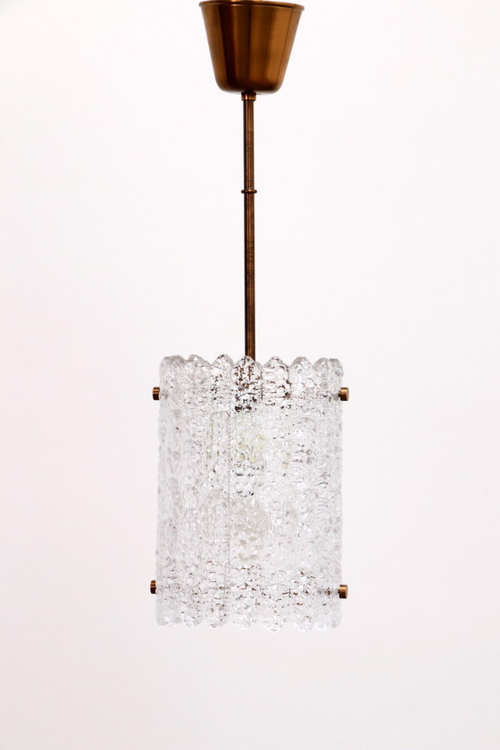 Image 1 of Hanglamp van messing en glas door Carl Fagerlund voor Orrefors, Zweden, 1960S