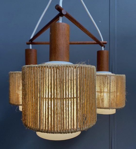 Image 1 of Hanglamp Deense stijl 1960