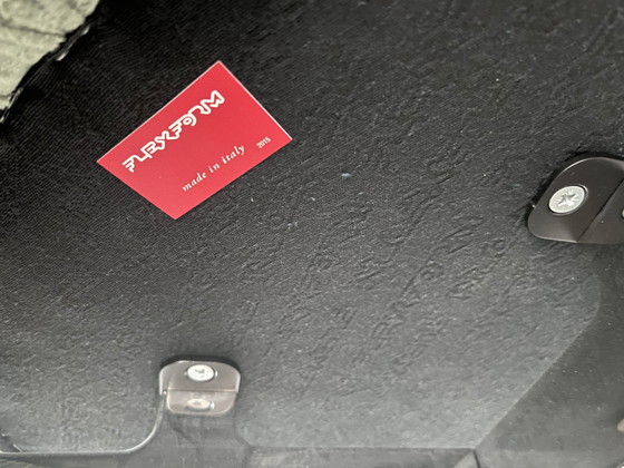 Image 1 of Flexform Voelt Goed Voetenbank