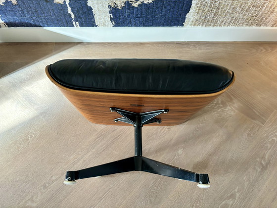 Image 1 of Eames EA671 Herman Miller Ottoman