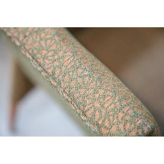 Image 1 of Paar vintage fauteuils in eikenhout en stof, Tsjecho-Slowakije 1970