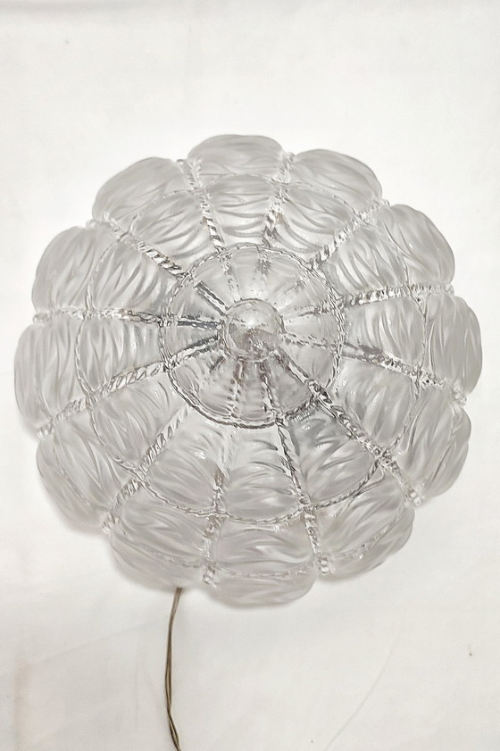 Image 1 of Plafondlamp. Spanje, 1960.