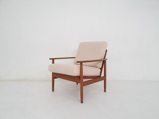 Scandinavisch moderne lounge stoel met teddy bekleding, Denemarken, jaren 1960