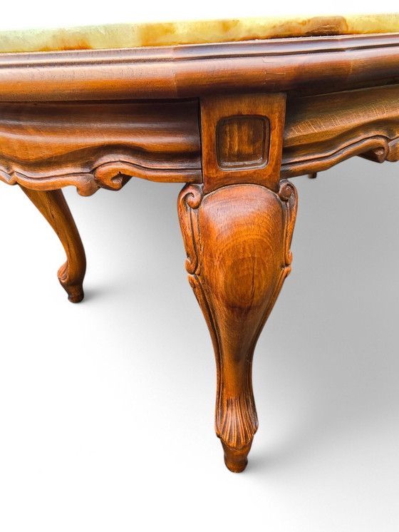 Image 1 of Vintage kersenhout en marmeren salontafel