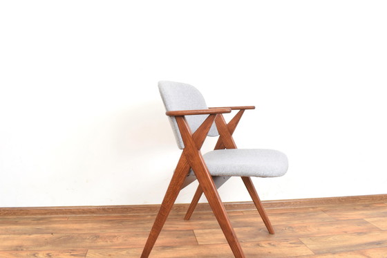 Image 1 of Zweedse eiken fauteuil uit Mid Century 1960 van Broderna Johansson.