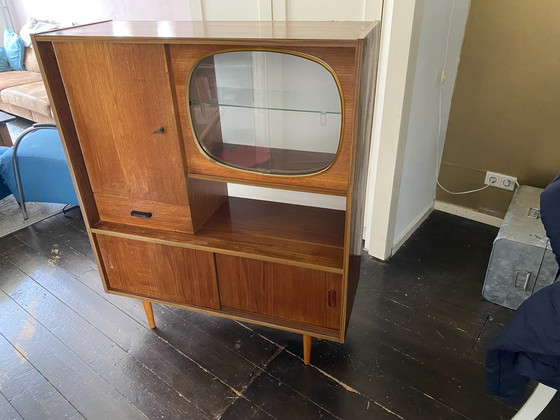 Image 1 of Vintage Highboard Sixties Buffetkast