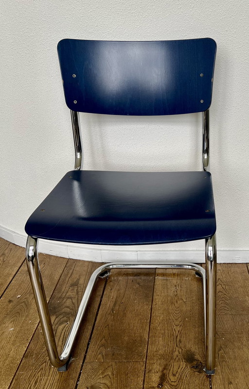 4x Thonet S43 stoelen