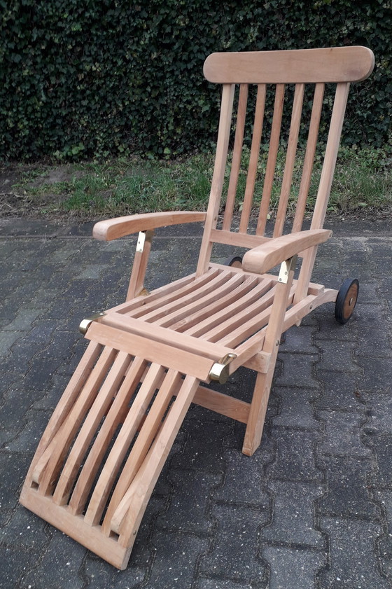 Image 1 of Woodens Teak deckchair met wielen