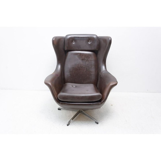 Image 1 of Paar vintage leren draaistoelen van Up Zavody, Tsjecho-Slowakije 1970
