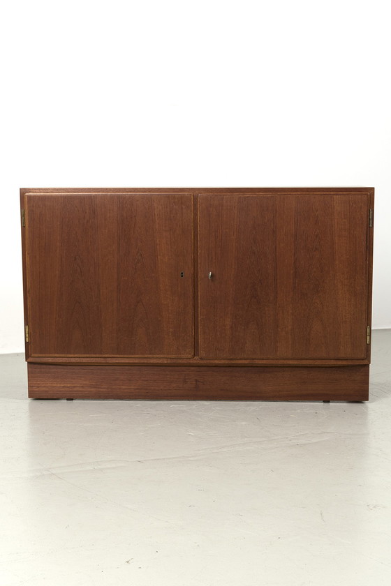 Image 1 of Deens dressoir