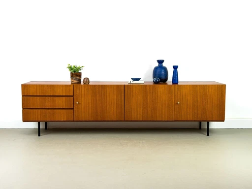 Vintage teakhouten dressoir van Idee Möbel, 1960S