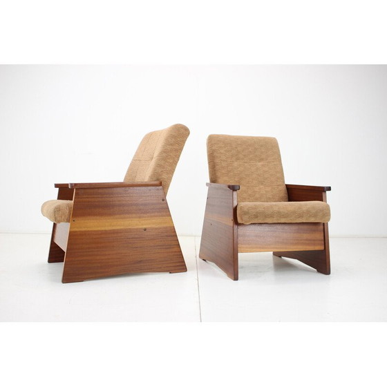 Image 1 of Paar vintage houten en stoffen fauteuils, Tsjecho-Slowakije 1970