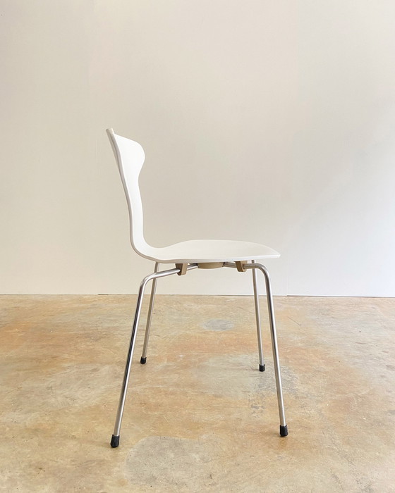 Image 1 of 3X Fritz Hansen Mosquito Stoelen Door Arne Jacobsen