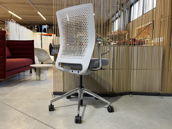 Image 1 of Vitra Id Air Bureaustoel