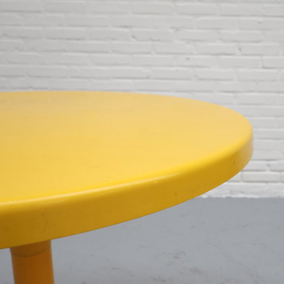 Image 1 of Space Age Gele Tafel '70S