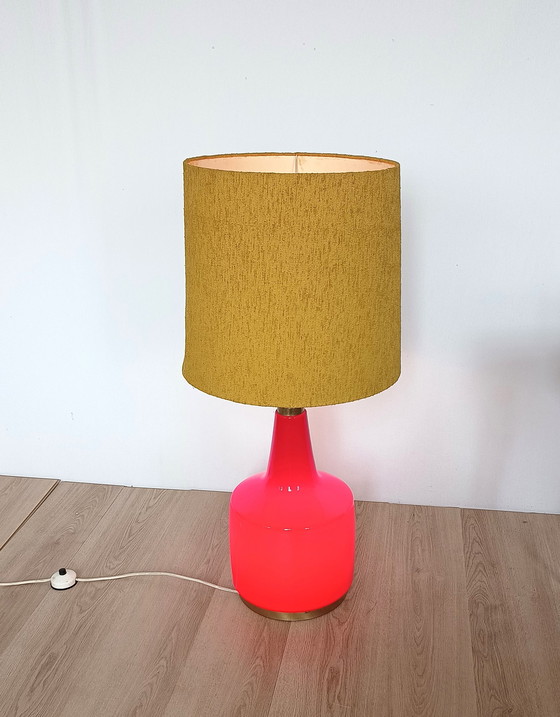 Image 1 of Doria Grote vloerlamp van rood glas