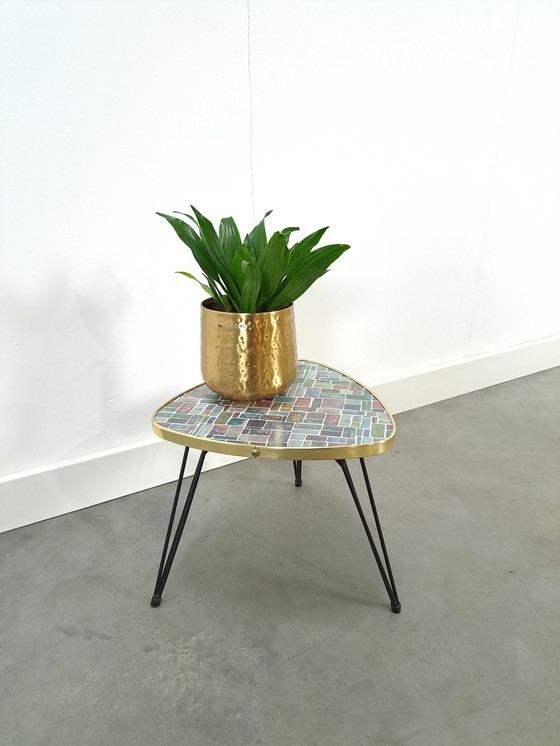 Image 1 of Bijzettafel Met Geblokt Formica Blad En Hairpin Poten Nr. 9 Plantentafel