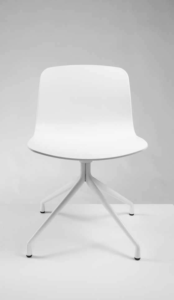 Image 1 of Hay About a Chair AAC 10 van Hee Welling White 2.0