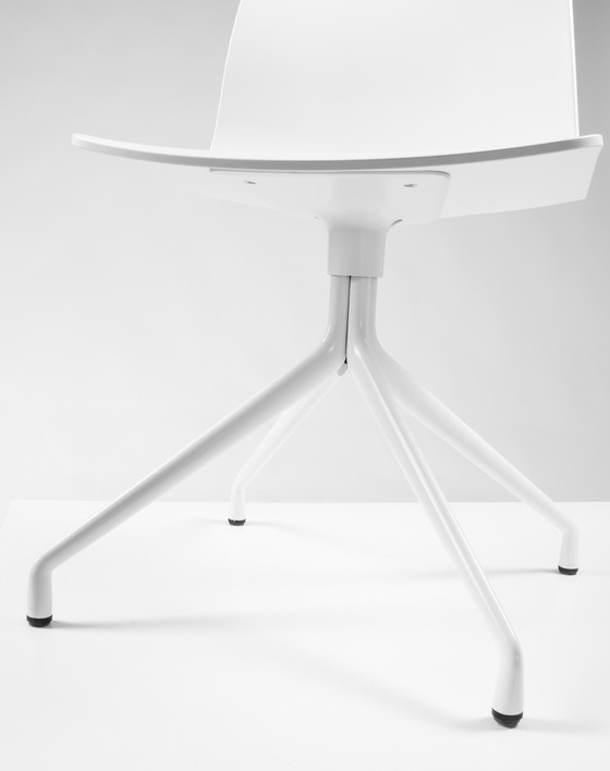 Image 1 of Hay About a Chair AAC 10 van Hee Welling White 2.0