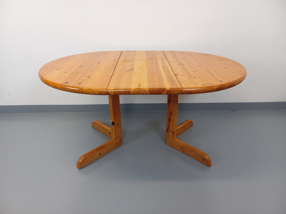 Image 1 of Vintage 60s 70s ronde grenen eettafel met verlengstukken